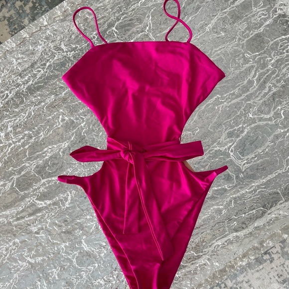 Cult Gaia Gemma swimsuit - Picture 7 of 8